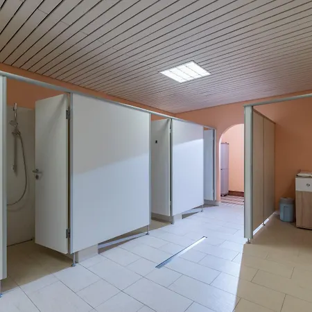 Apartment Ferienwohnanlage-oberaudorf 1 App E 8 Mit Hallenbad Und Sauna *