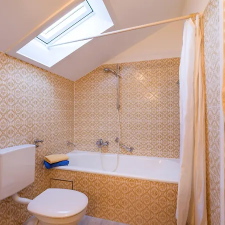 Apartment Ferienwohnanlage-oberaudorf 1 App E 8 Mit Hallenbad Und Sauna